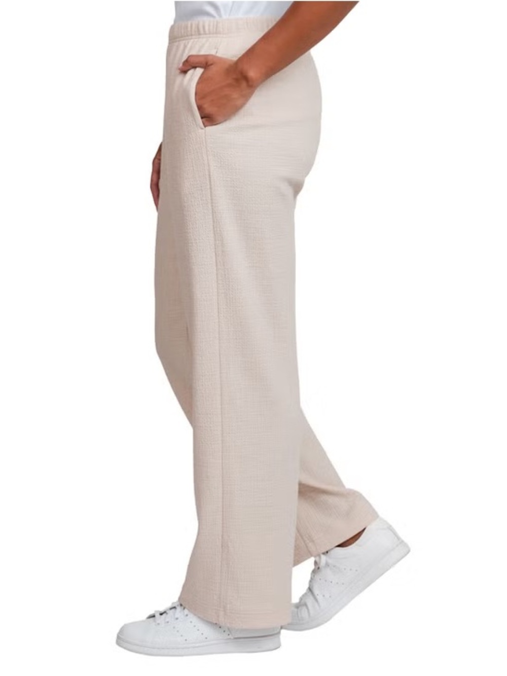NWT Kersh Women’s Textured Pull-On Straight Leg Pants ✨